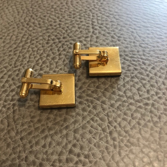Man/Woman cuff links - Picture 2 of 2